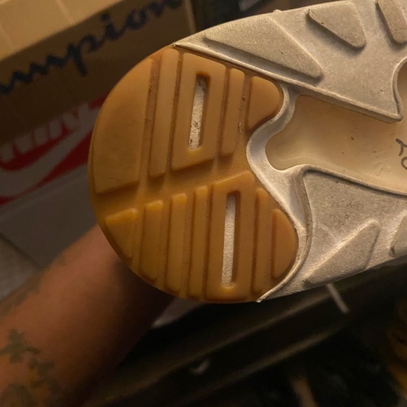 Air Max’s - Picture 4 of 4